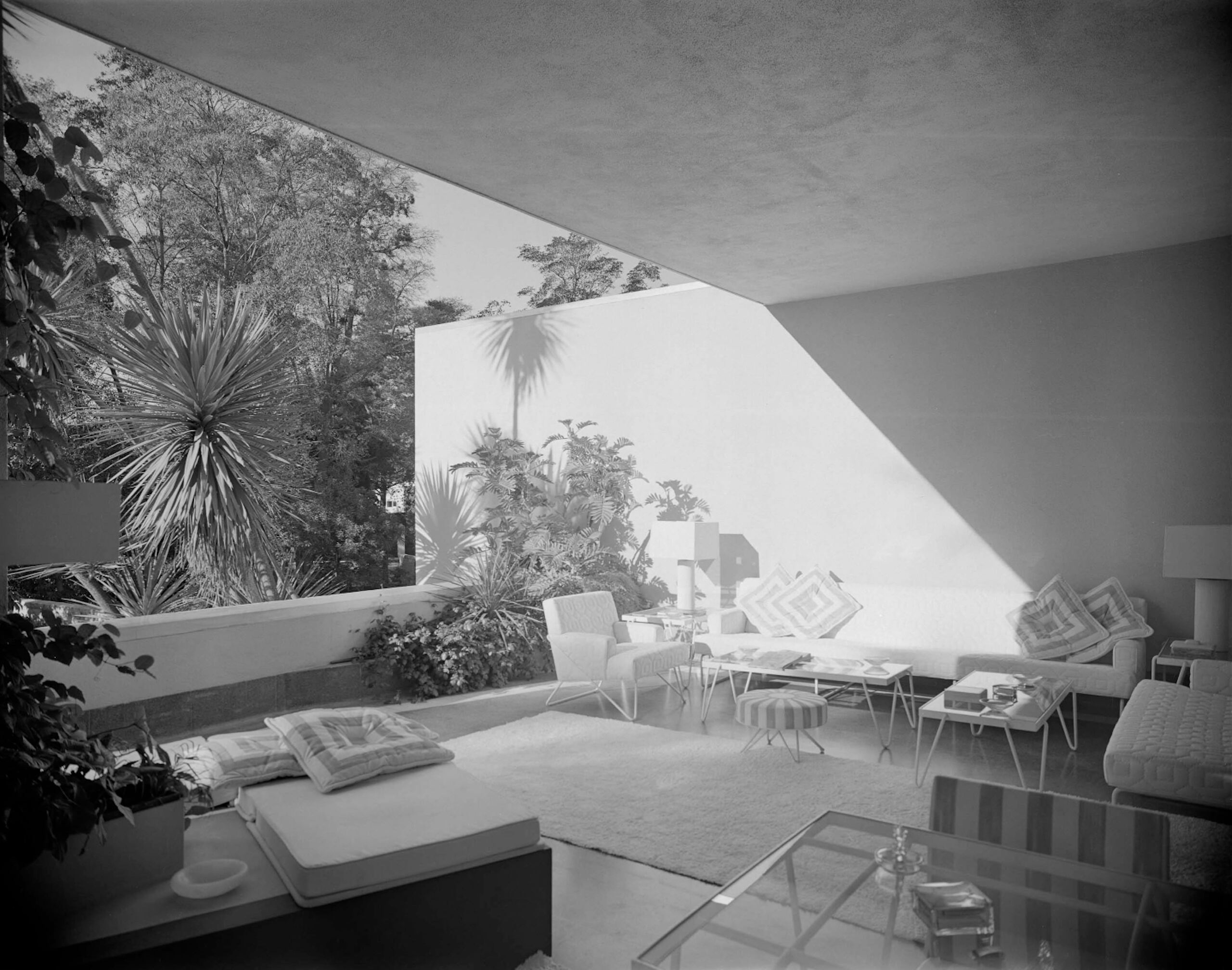 Anita_May_sunroom_hires 2